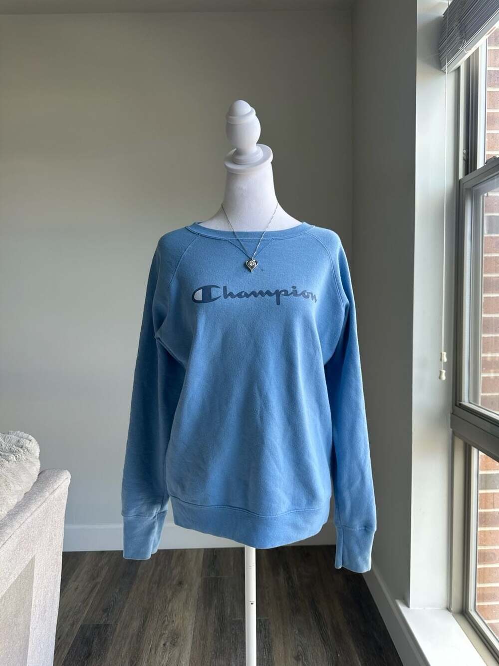 Champion Women's Blue Powerblend Fleece Crewneck Sweatshirt Size M